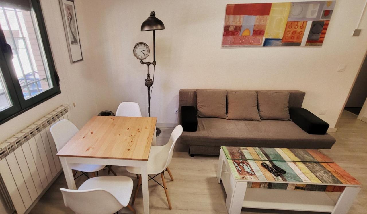 Www Goyahospitales Es Apartment Leon Bagian luar foto